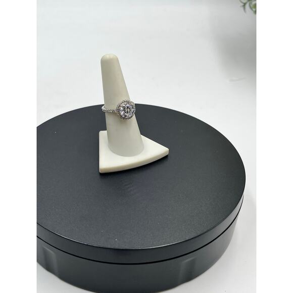 IBB 925 Silver Sparkling Cubic Zirconia Halo Solitaire Accent Ring Sz 7.5 - Picture 8 of 11